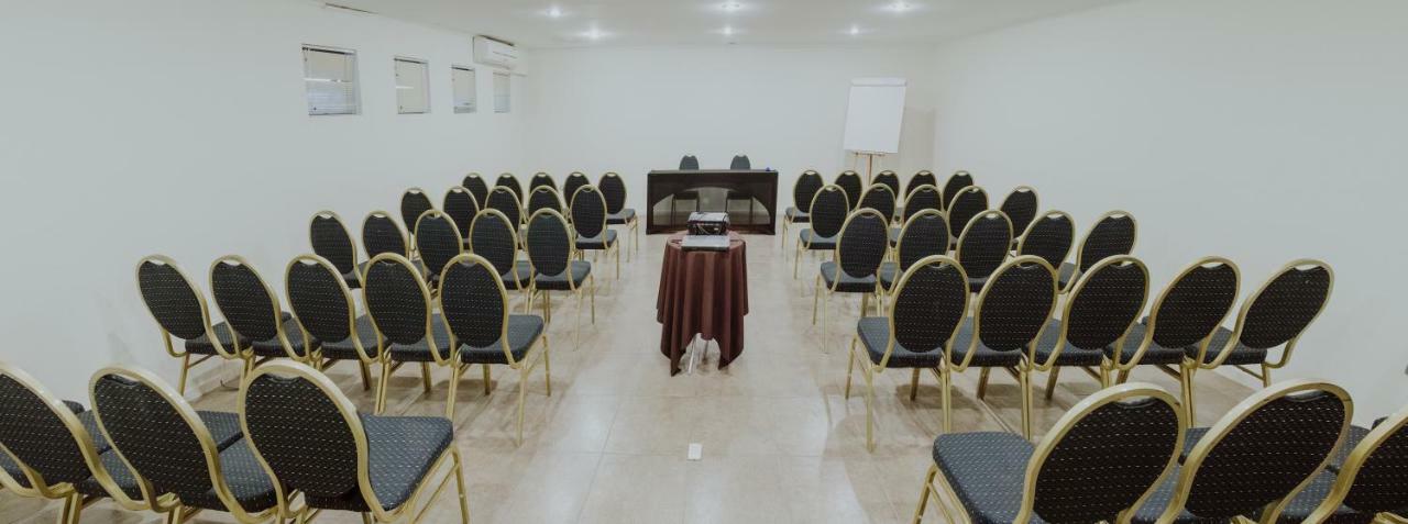 Hotel Limari اوفايي المظهر الخارجي الصورة